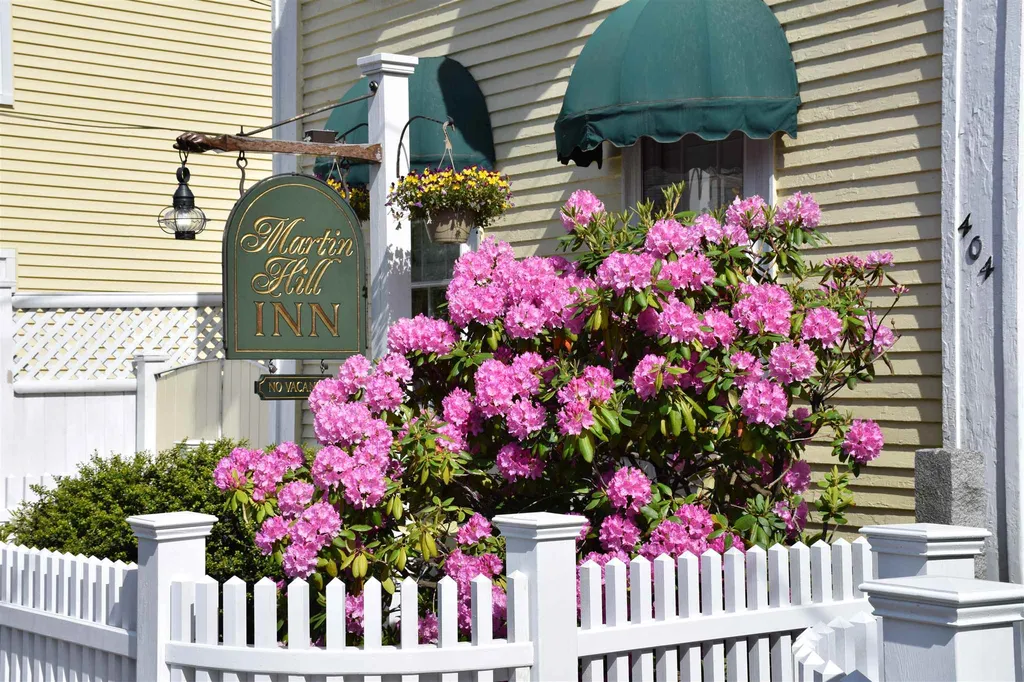 404 Islington Street Portsmouth NH 03801