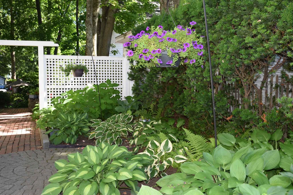404 Islington Street Portsmouth NH 03801