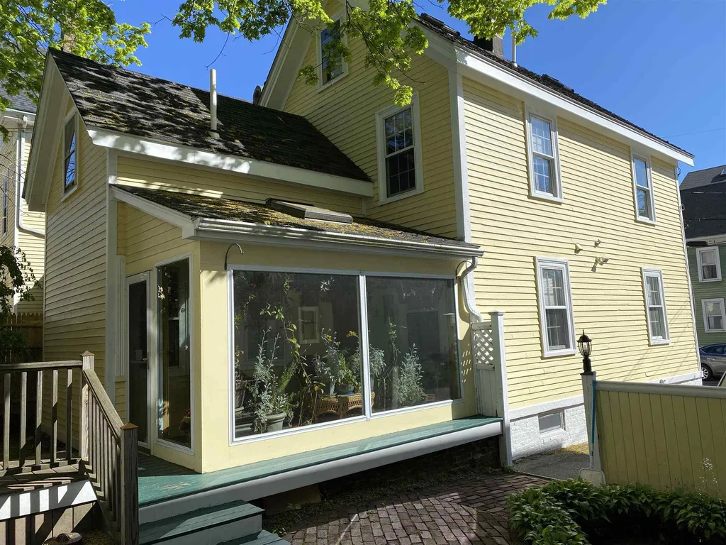 404 Islington Street Portsmouth NH 03801