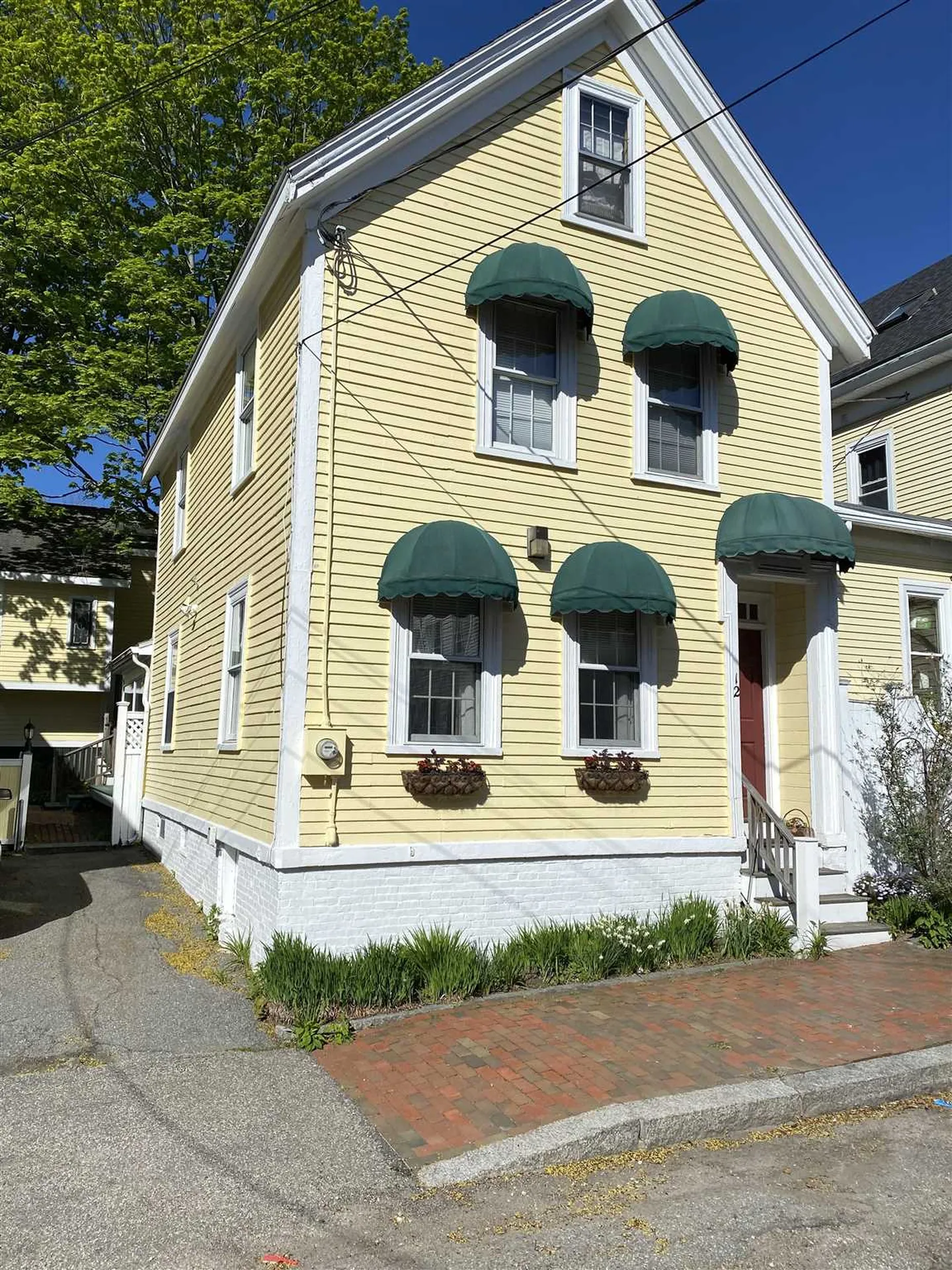 404 Islington Street Portsmouth NH 03801