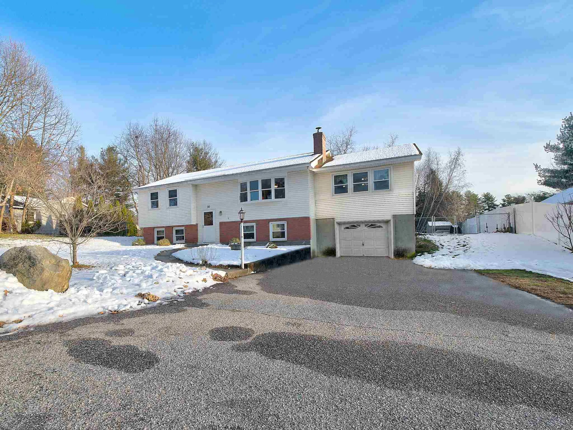 30 Cedar Street Hudson NH 03051