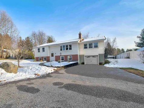 30 Cedar Street Hudson NH 03051