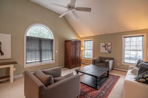 12 Bayberry Road Chester NH 03036