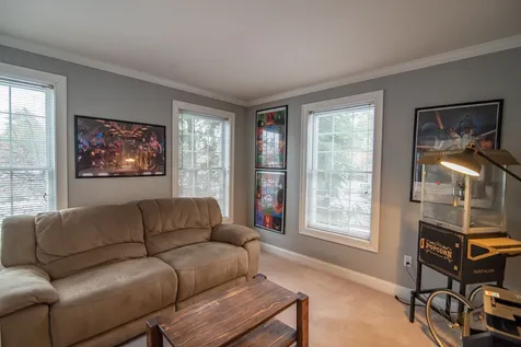 12 Bayberry Road Chester NH 03036