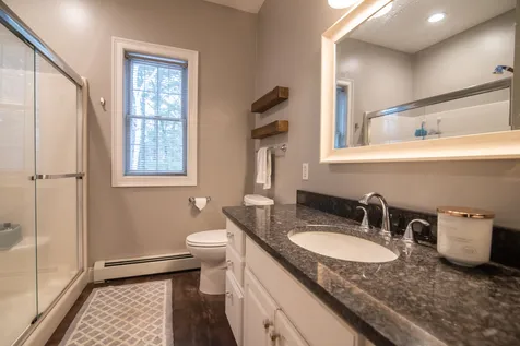 12 Bayberry Road Chester NH 03036