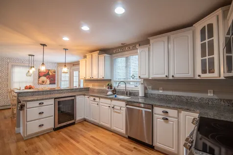 12 Bayberry Road Chester NH 03036
