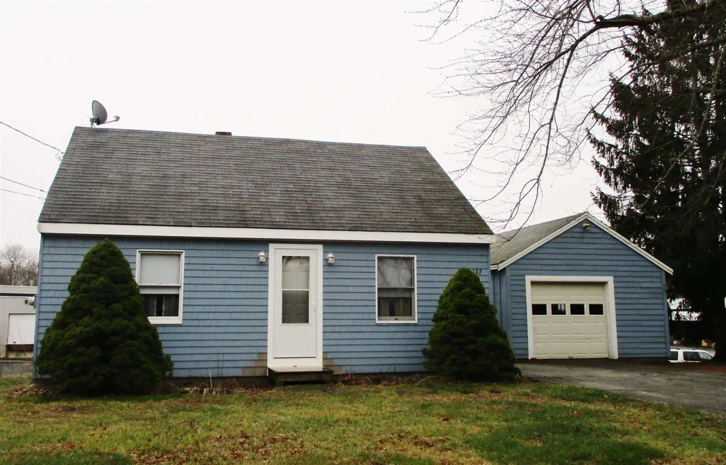 127 Main Street Salisbury MA 01952