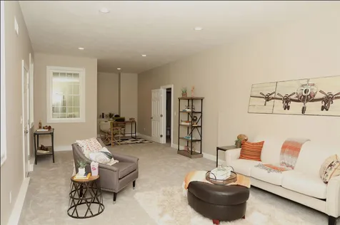 19 Cypress Circle Exeter NH 03833