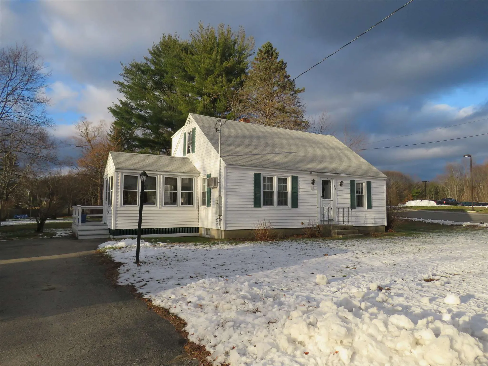 224 S Main Street Newmarket NH 03857