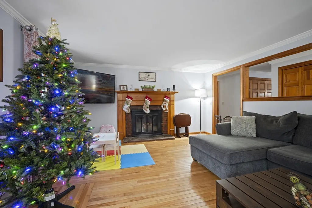 207 Chases Pond Road York ME 03909