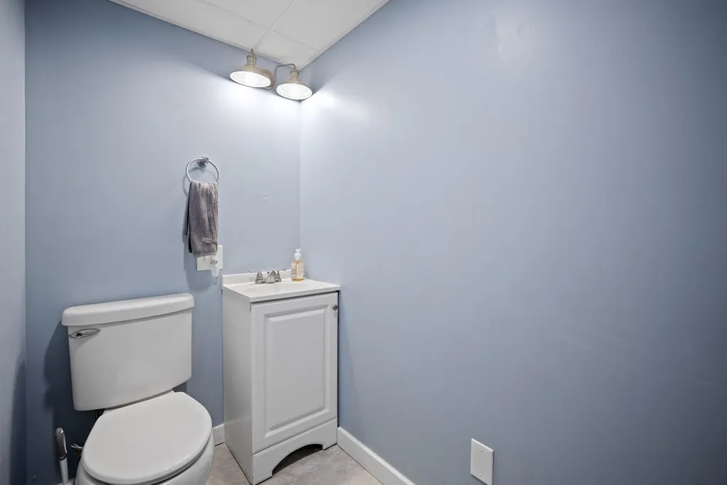 207 Chases Pond Road York ME 03909