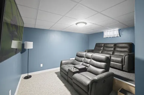 207 Chases Pond Road York ME 03909