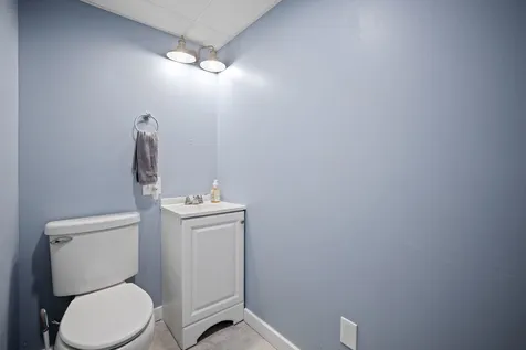 207 Chases Pond Road York ME 03909