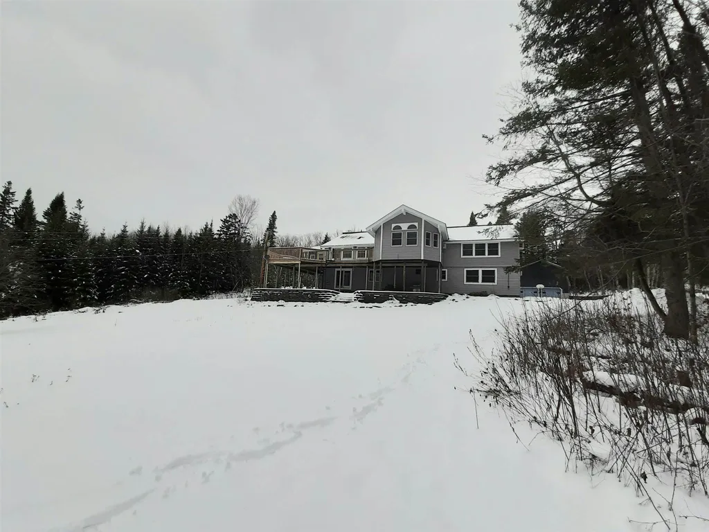 15 Forbes Hill Road Colebrook NH 03576