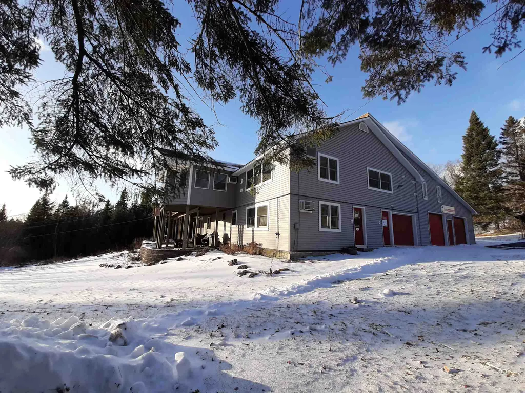 15 Forbes Hill Road Colebrook NH 03576
