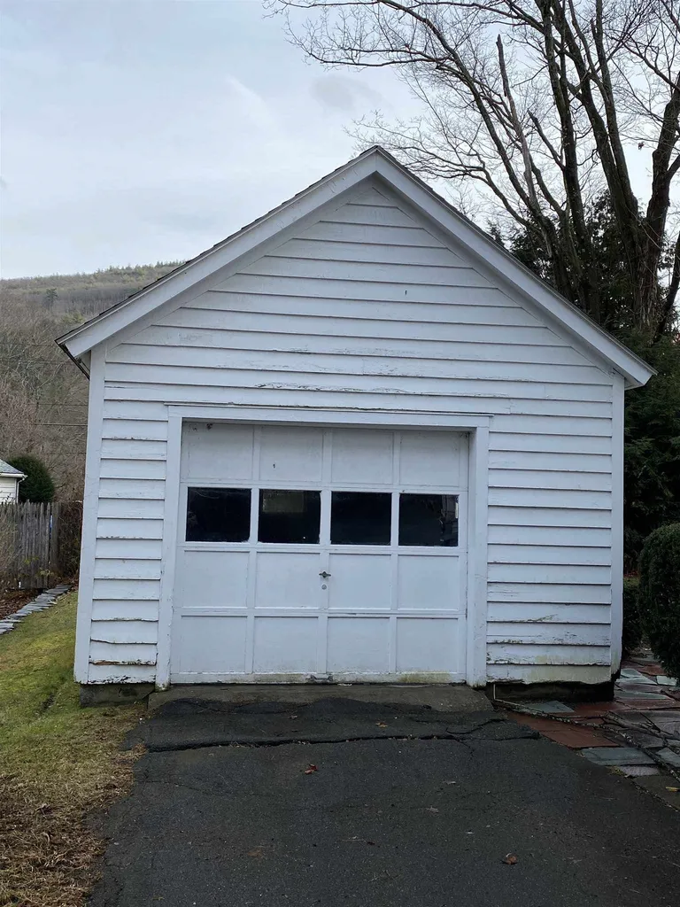 33 Eaton Avenue Brattleboro VT 05301