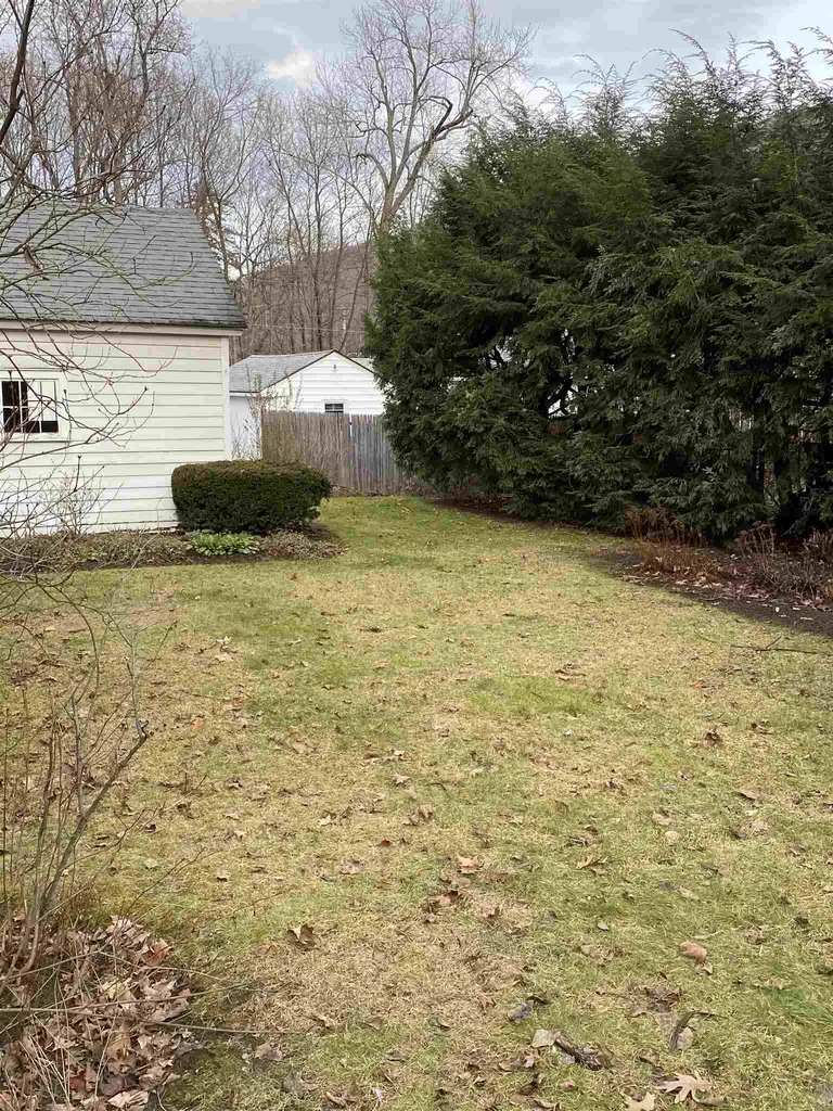 33 Eaton Avenue Brattleboro VT 05301