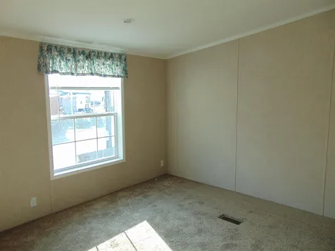 3 Loop Road Hudson NH 03051