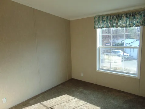 3 Loop Road Hudson NH 03051