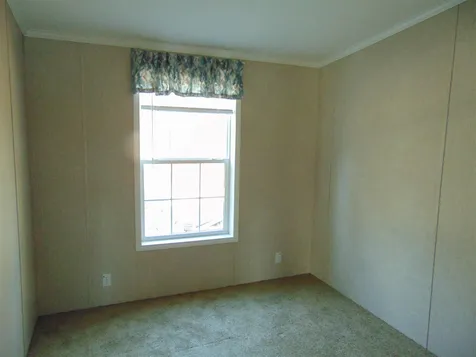 3 Loop Road Hudson NH 03051