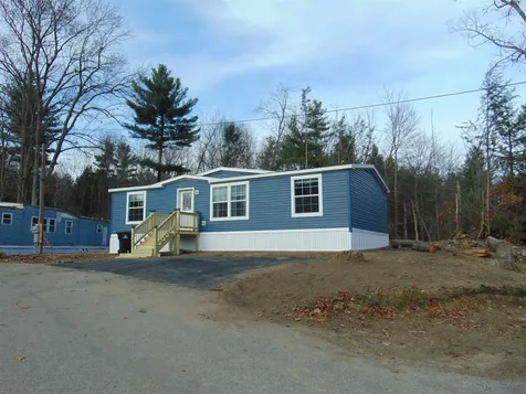 3 Loop Road Hudson NH 03051