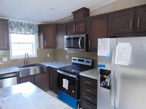 3 Loop Road Hudson NH 03051