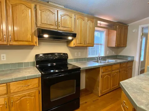40 Hampton Road Exeter NH 03833