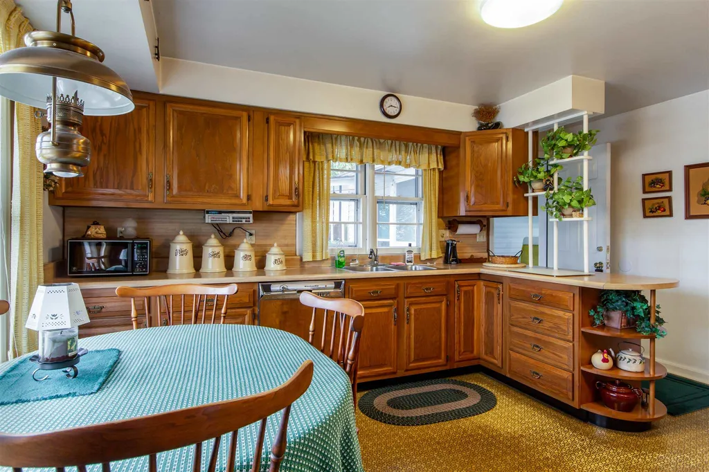 30 Linden Terrace Burlington VT 05401