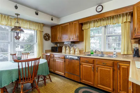 30 Linden Terrace Burlington VT 05401
