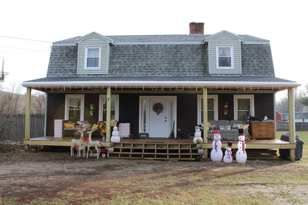 7 Gosselin Road Winchester NH 03470