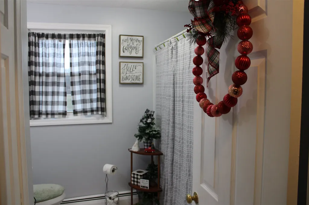 7 Gosselin Road Winchester NH 03470