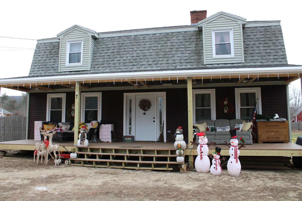 7 Gosselin Road Winchester NH 03470