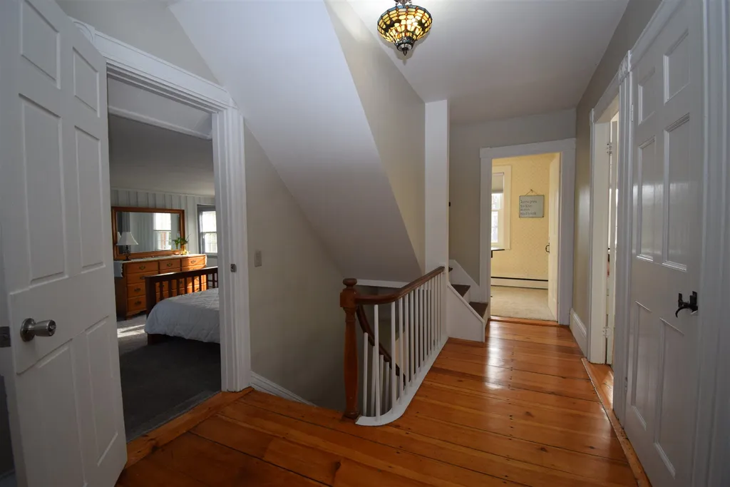 161 Main Street Kingston NH 03848
