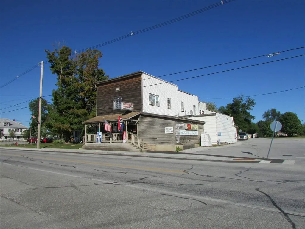 40 N. Main Street Alburgh VT 05440