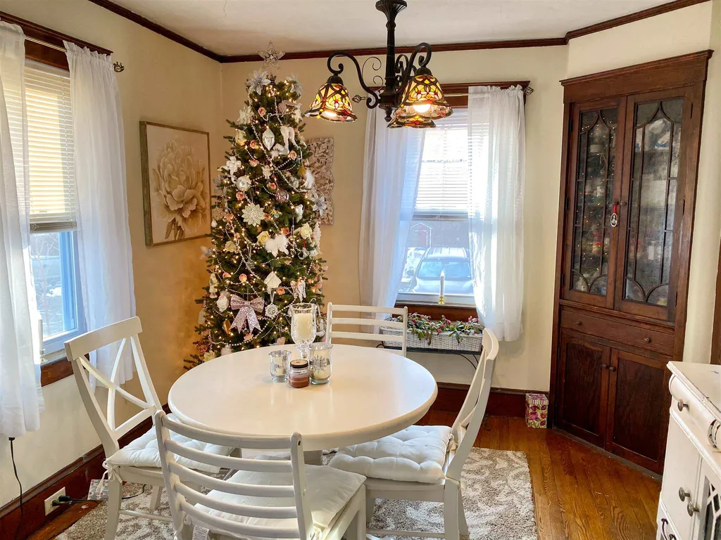 438 West Main Street Tilton NH 03276