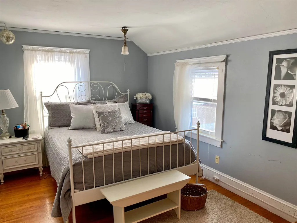 438 West Main Street Tilton NH 03276