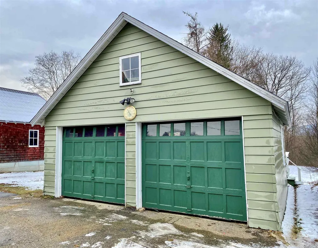 438 West Main Street Tilton NH 03276