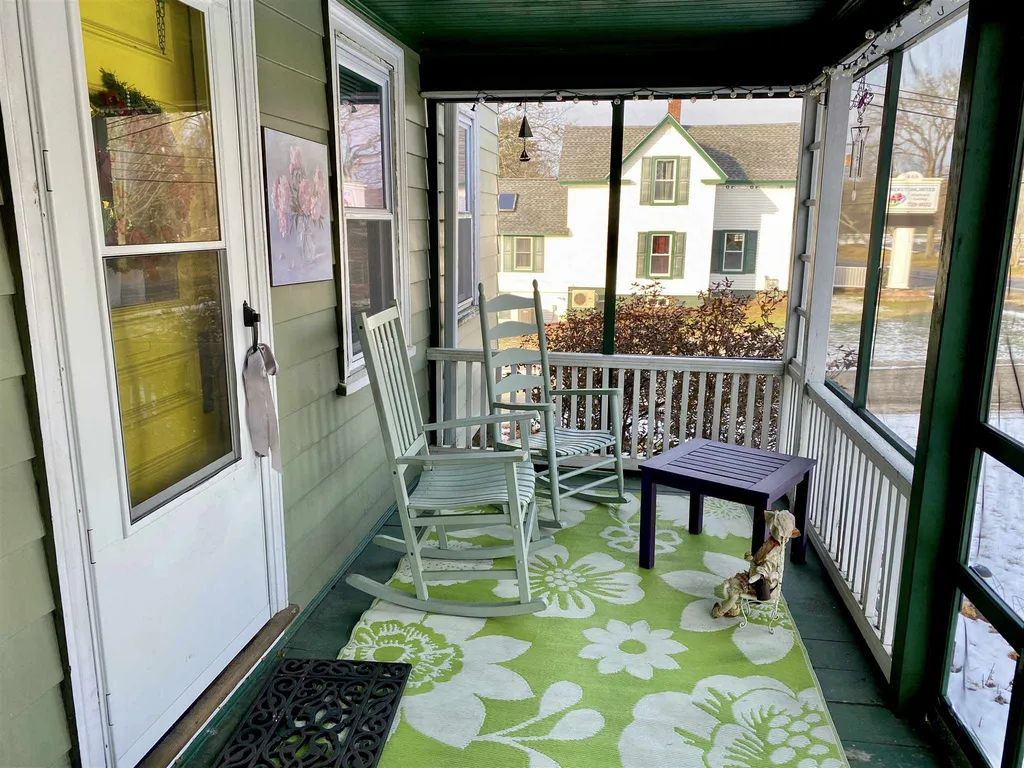 438 West Main Street Tilton NH 03276