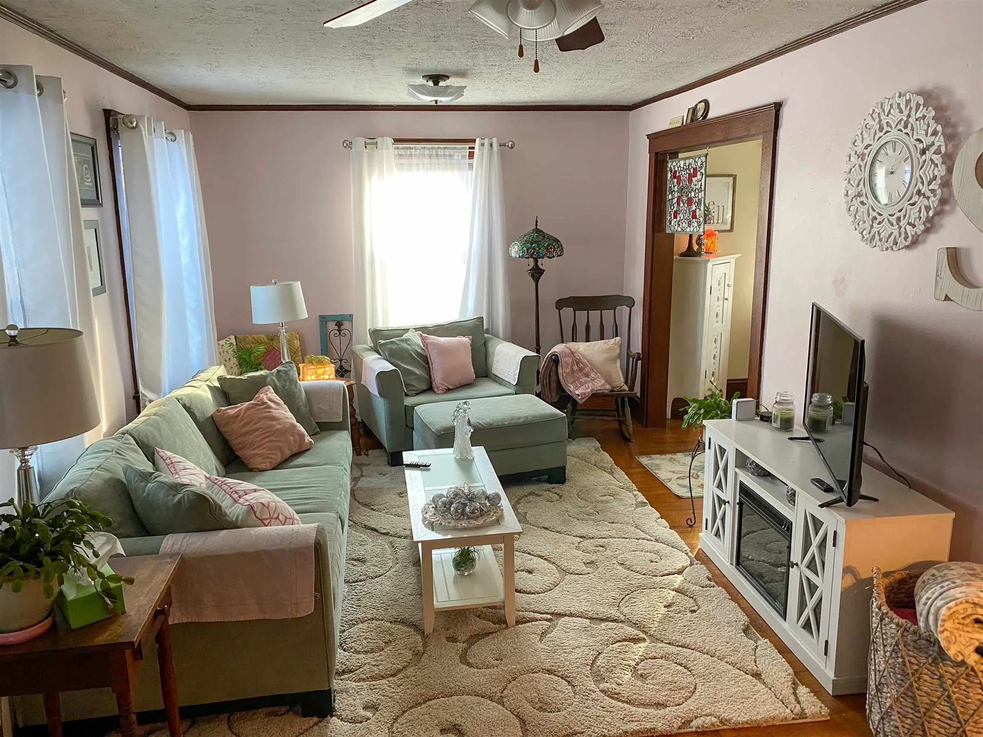 438 West Main Street Tilton NH 03276