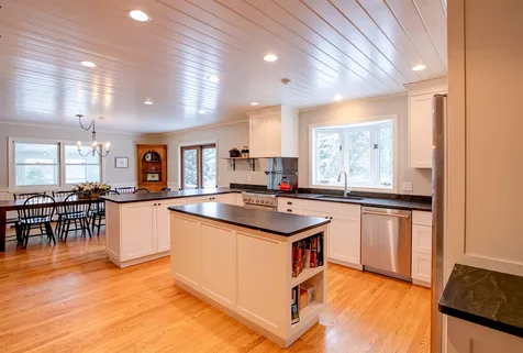 1026 Weeks Hill Road Stowe VT 05672