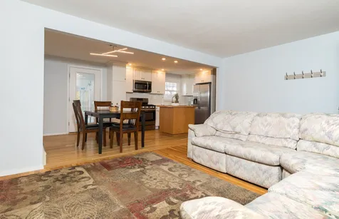 87 Sheffield Road Portsmouth NH 03801