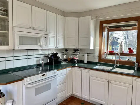 5 Ridgewood Avenue Keene NH 03431