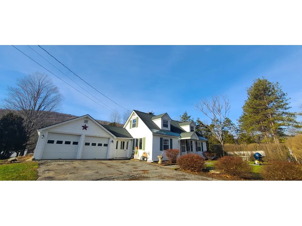 2973 Vt Route 100 Stockbridge VT 05772