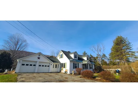 2973 Vt Route 100 Stockbridge VT 05772