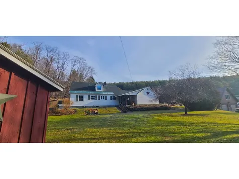 2973 Vt Route 100 Stockbridge VT 05772