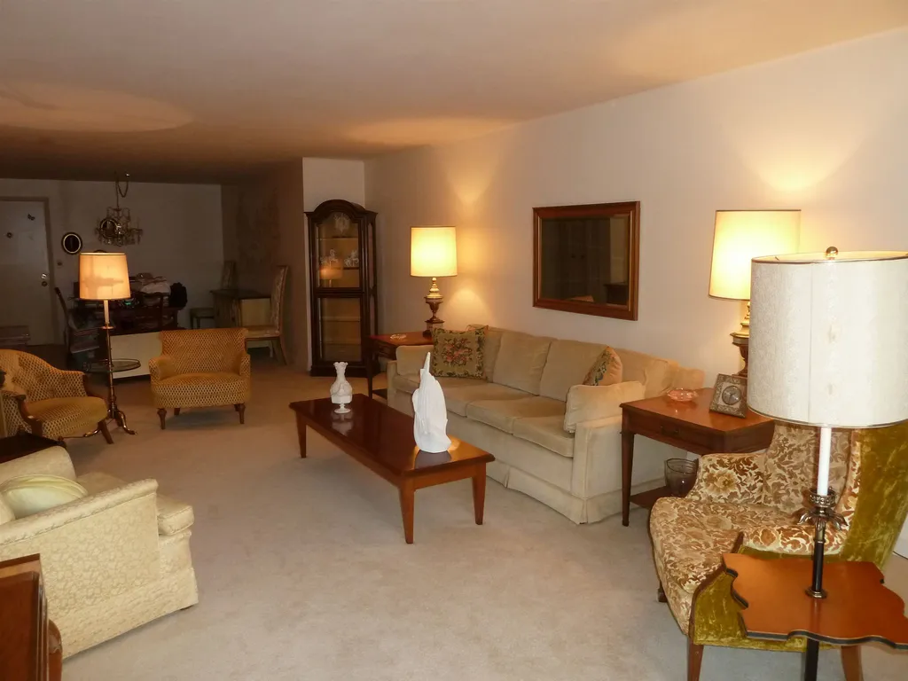 33 Spit Brook Road Nashua NH 03060