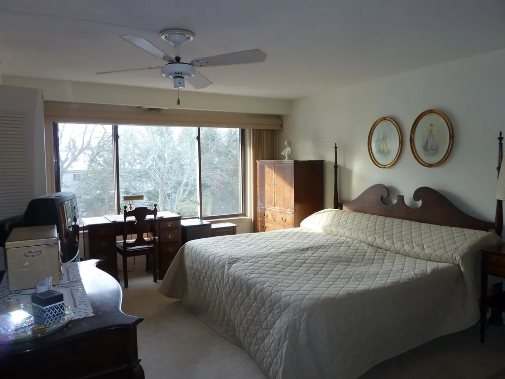 33 Spit Brook Road Nashua NH 03060