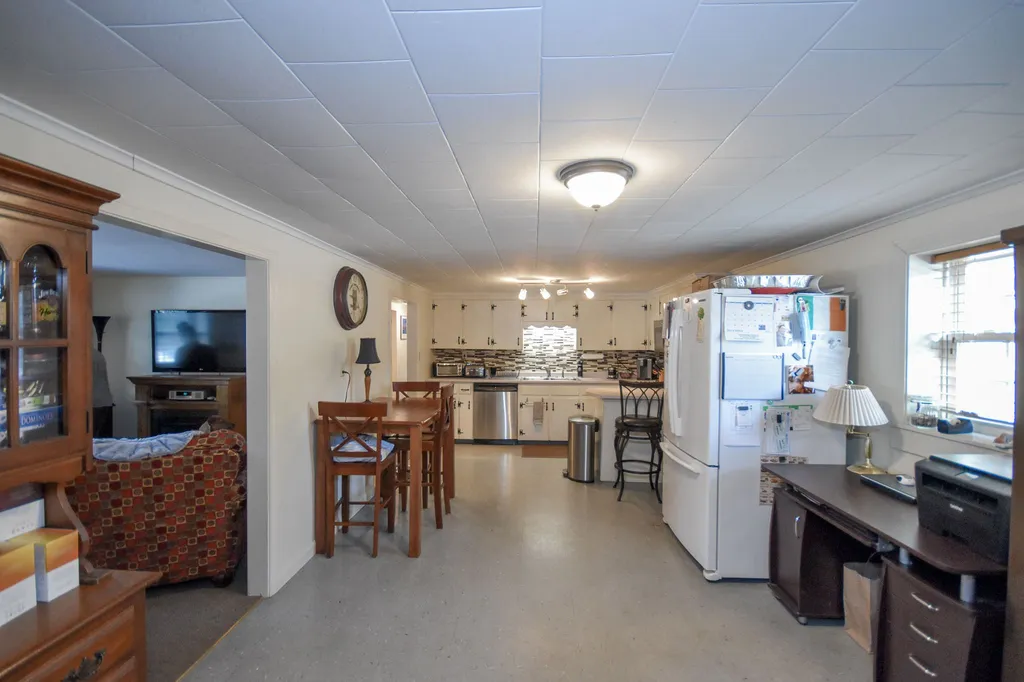 2 Clement Road Somersworth NH 03878