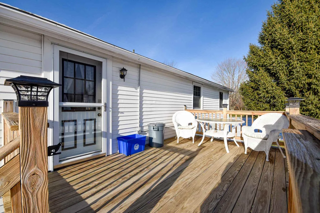 2 Clement Road Somersworth NH 03878
