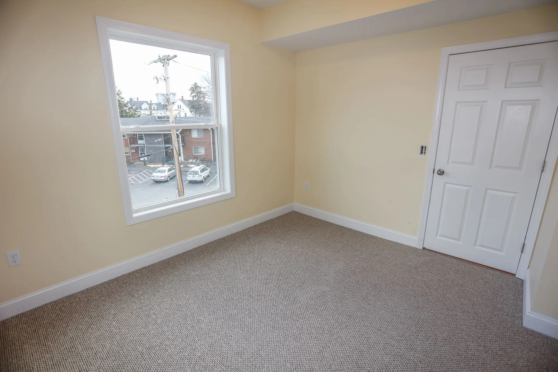 21 Clifford Avenue Manchester NH 03103